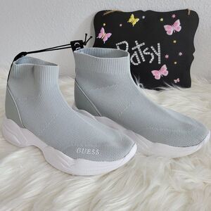 GUESS  SNEAKERS  ATHLETIC LADIES  SHOES Size 7